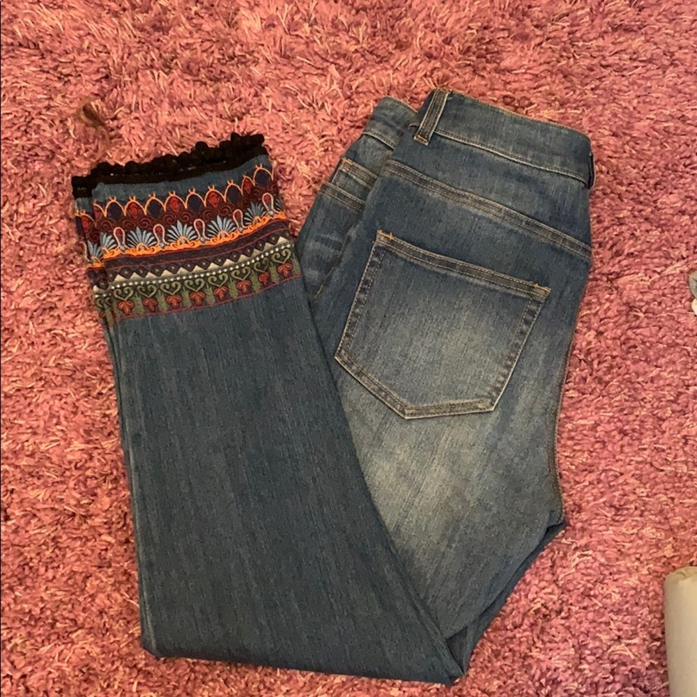 Carré Noir embroidered jeans
